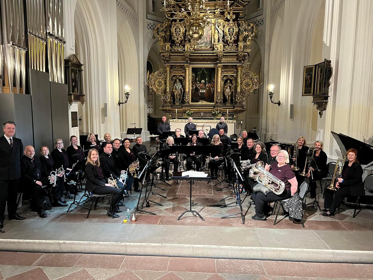 Thank's to a great audience in our midnight concert. We hope you enjoyed the program and had a great championship. Congrats to all, and especially to Smørås Skolemusikk! #EBBC23