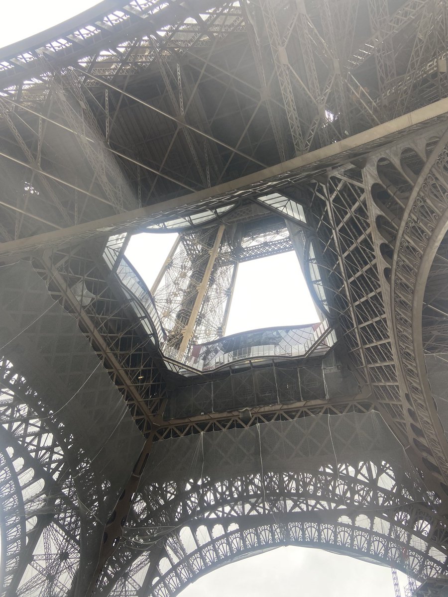 TataPipou's tweet photo. Où suis-je ? https://t.co/zTlxDjpr2V