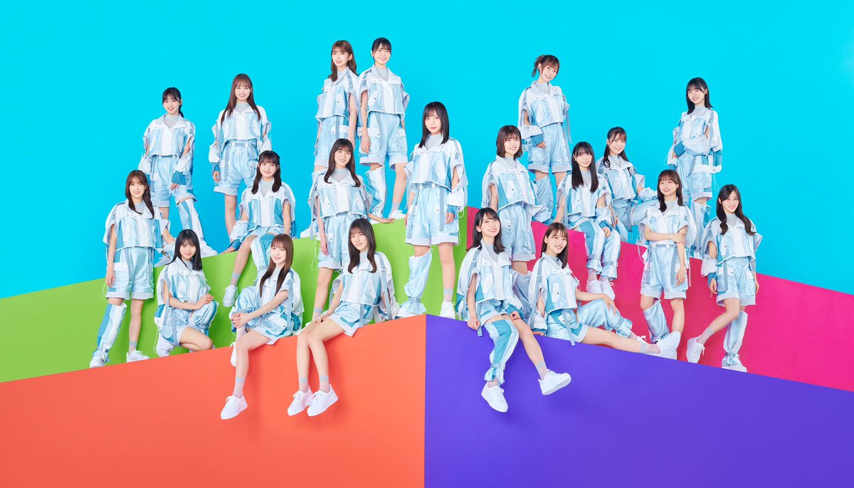 46hinagazo's tweet photo. 第466回目アンケート☀️

歴代グループアー写、人気決定戦！
今日は僕なんかVS 月星です！

今日も悩みまくってしまいますね😎

投票よろしくお願いいたします！🙇

#ひなこい
#日向坂46
#僕なんか
#月と星が踊るMidnight https://t.co/uvPtMXYV2W