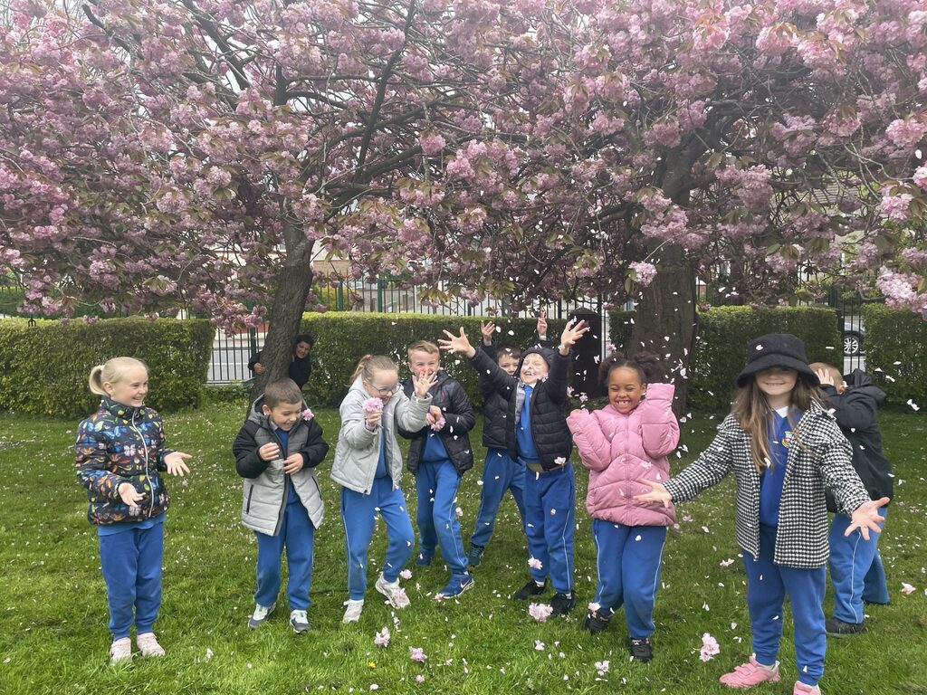 OLOCschool's tweet photo. See What We Have Been Up to in Room 9!: 

It’s been a busy time lately in first class. We celebrated Wellbeing Week when we returned to school after the Easter break. On Mindful Monday we did some mindfulness colouring. On Thankful Tuesday we went to May… https://t.co/1qpOyacXvc https://t.co/s2vselEAAi
