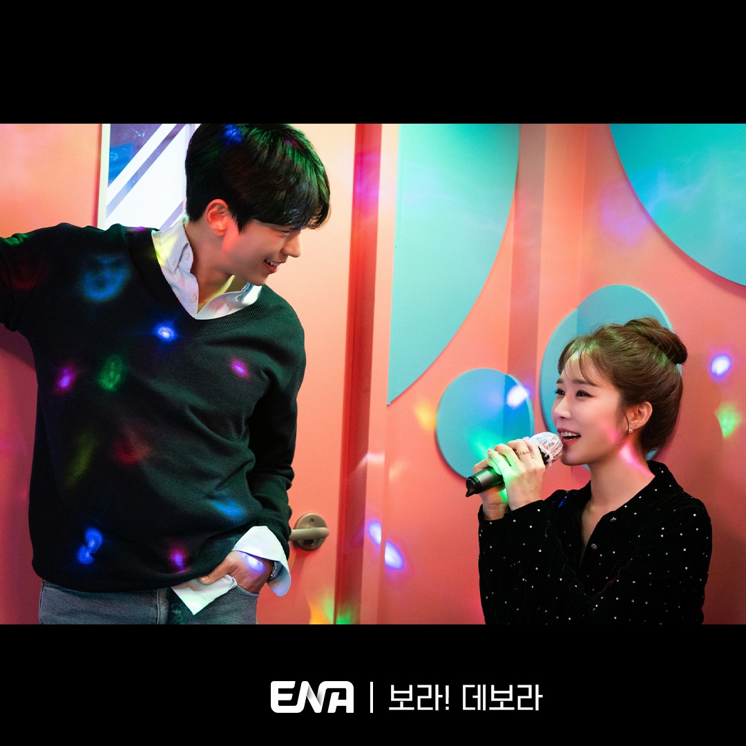 kdramadiarylogs's tweet photo. 👩‍💻𝗞-𝗗𝗥𝗔𝗠𝗔 𝗥𝗘𝗖𝗔𝗣: Balanced giving and receiving of love plus defining relationship take the spotlight in #TrueToLove. ✨

#TrueToLoveEp7 #TrueToLoveEp8
#YooInNa #YoonHyunMin 

𝗥𝗘𝗔𝗗 𝗥𝗘𝗖𝗔𝗣 🔗https://t.co/Zet9ZoacgB https://t.co/nHk2GO1mbv