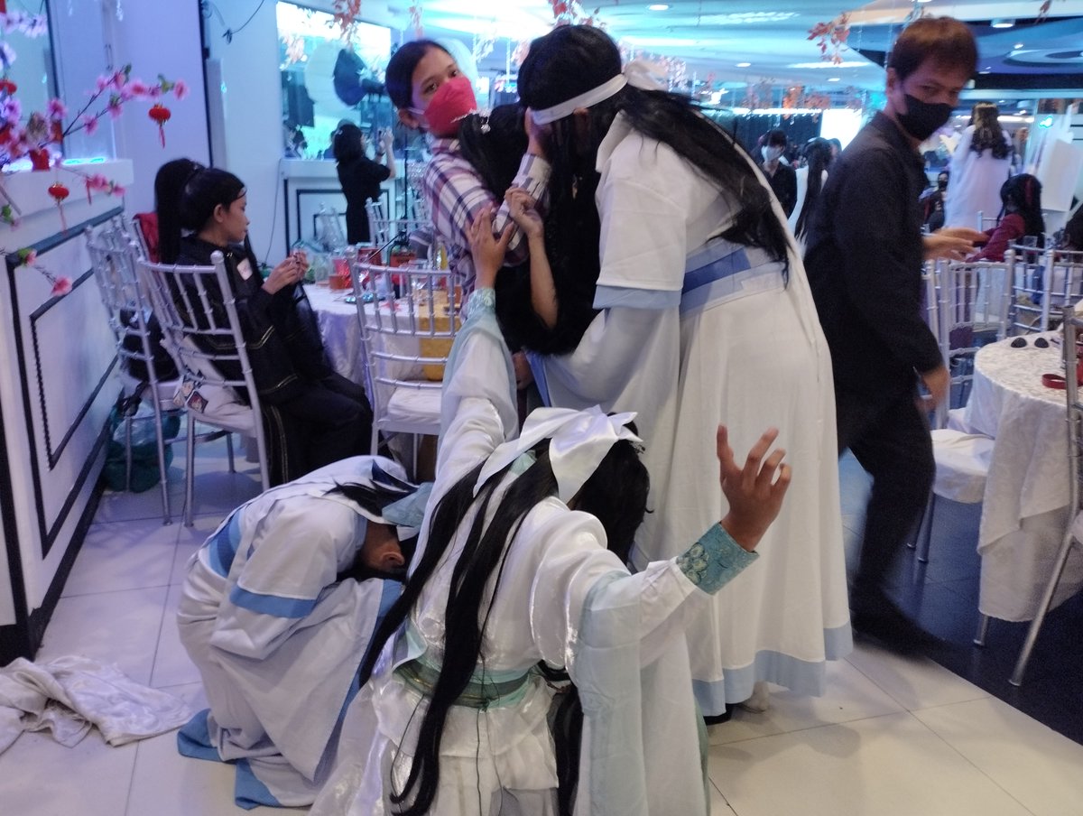 stringsoffateph's tweet photo. Oh, how a picture paints a thousand words or in this case, a memory. Look at these creative scenes the teams did during Strike Me A Pose game played at this year's spiritual cultivation conference.
Check the first batch here: https://t.co/cKNuWMWpR4
#SOF2023 #stringsoffate23 https://t.co/L2pAwFTDZc