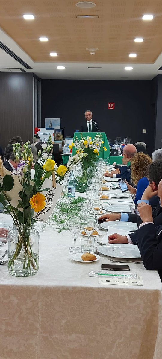 irbcatsud's tweet photo. 👏👏La @ContraCancerTAR recapta 20.880 euros en la seva Nit Solidària, amb la participació del Dr. Jorge Joven i la Dra. Meritxell Arenas @meritxellarena1, investigadors de l’#IISPV, @HospitalReus i @universitatURV https://t.co/3XMYJrynLX