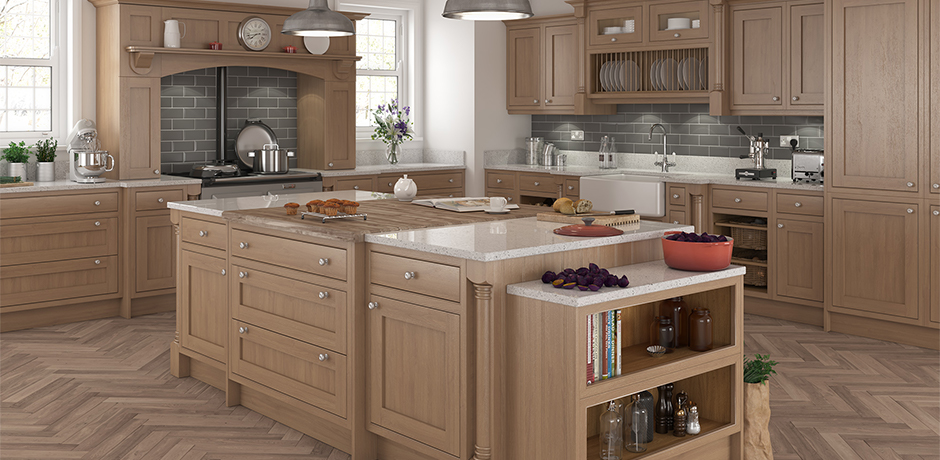 InnovaKitchens1's tweet photo. The Innova Helmsley range is a classically created in-frame kitchen style, instantly recognisable by its distinctive appearance. Flush shaker doors and cockbeaded frames are produced from 20mm thick timber.

https://t.co/VFWd2JLdBa https://t.co/z5UEpbYREs