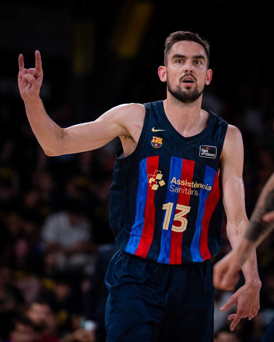 Avui els vots per a l'𝗠𝗩𝗣 valen el doble! (d'11h a 21h)

✅ Vota amb el hashtag #MVPMovistar i el nom del jugador

A més, recorda que els RT sumen! Quants RTs per Satoransky? #MVPMovistar ⭐