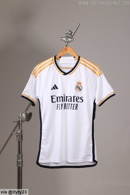 Brother_Busines's tweet photo. Jeux concours 🚨

Tentez de gagner le maillot du vainqueur Réal Madrid et Manchester city

_régles 

_follows @Brother_Busines 

_commente le score du match et le nom d un buteur 

_🔁 Rt et fav ❤️le tweet 

_tas après le match ( 1 gagnant)

Bonne chance 👊🏿
#liguedeschampion https://t.co/rpIuQpEOy0