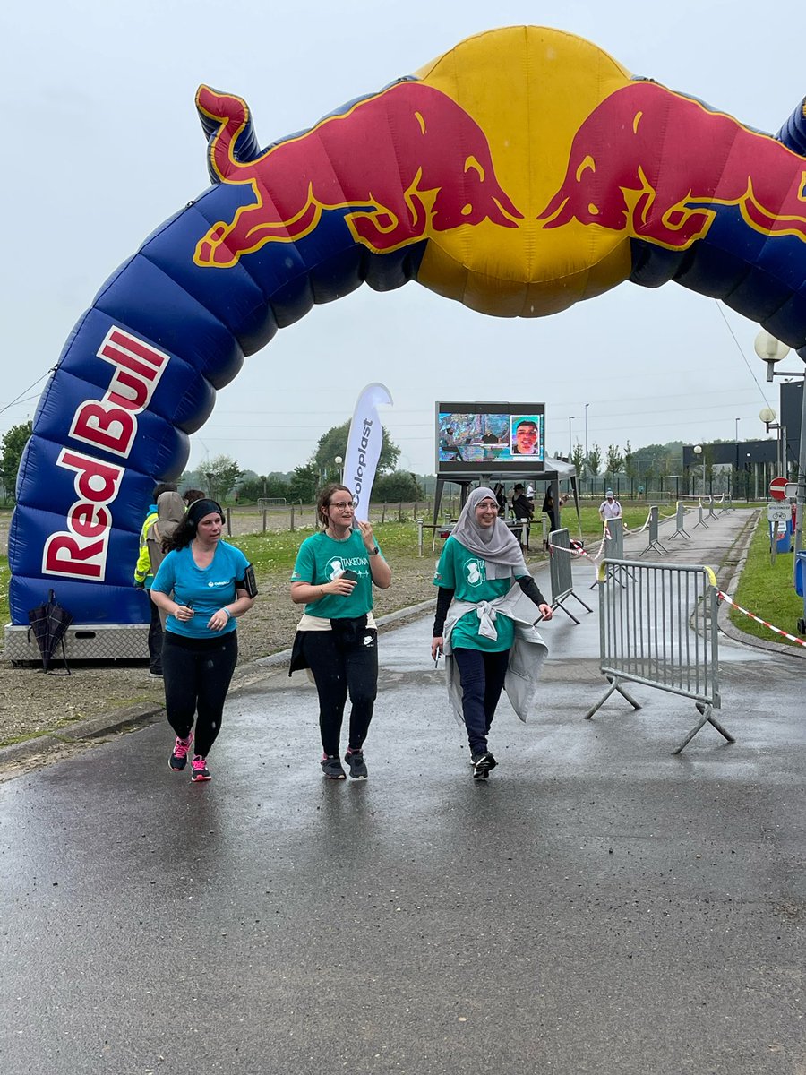 TakeokaLab's tweet photo. Takeoka Lab had a blast participating in the Wings For Life World Run! In this unique race, all entry fees and donations go to spinal cord research. Big thanks for @Annemie8  for organizing this amazing and successful event in Geel! #wingsforlifeworldrun 
@WFLWorldRun https://t.co/0t8Jjx3qpH
