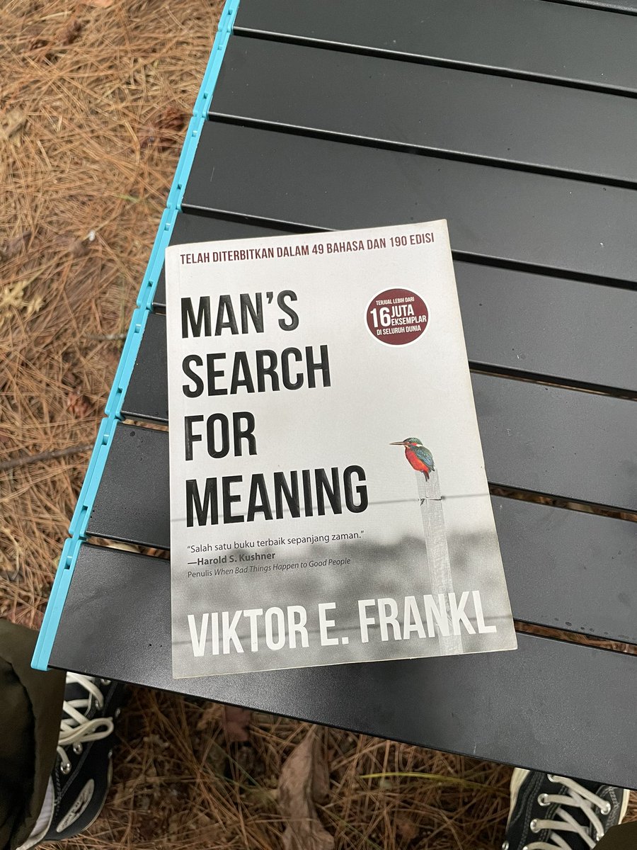 tolose_id's tweet photo. 📚 #viktorfrankl #stoic #mansearchformeaning https://t.co/BUACGazxaO