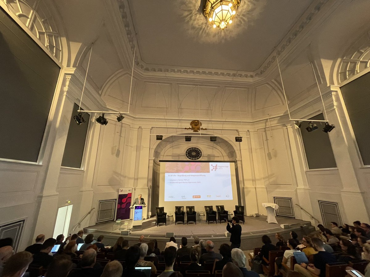 Wir sind heute und morgen bei den #Registertagen der <a href="/TMF_eV/">TMF e.V.</a> in Berlin!