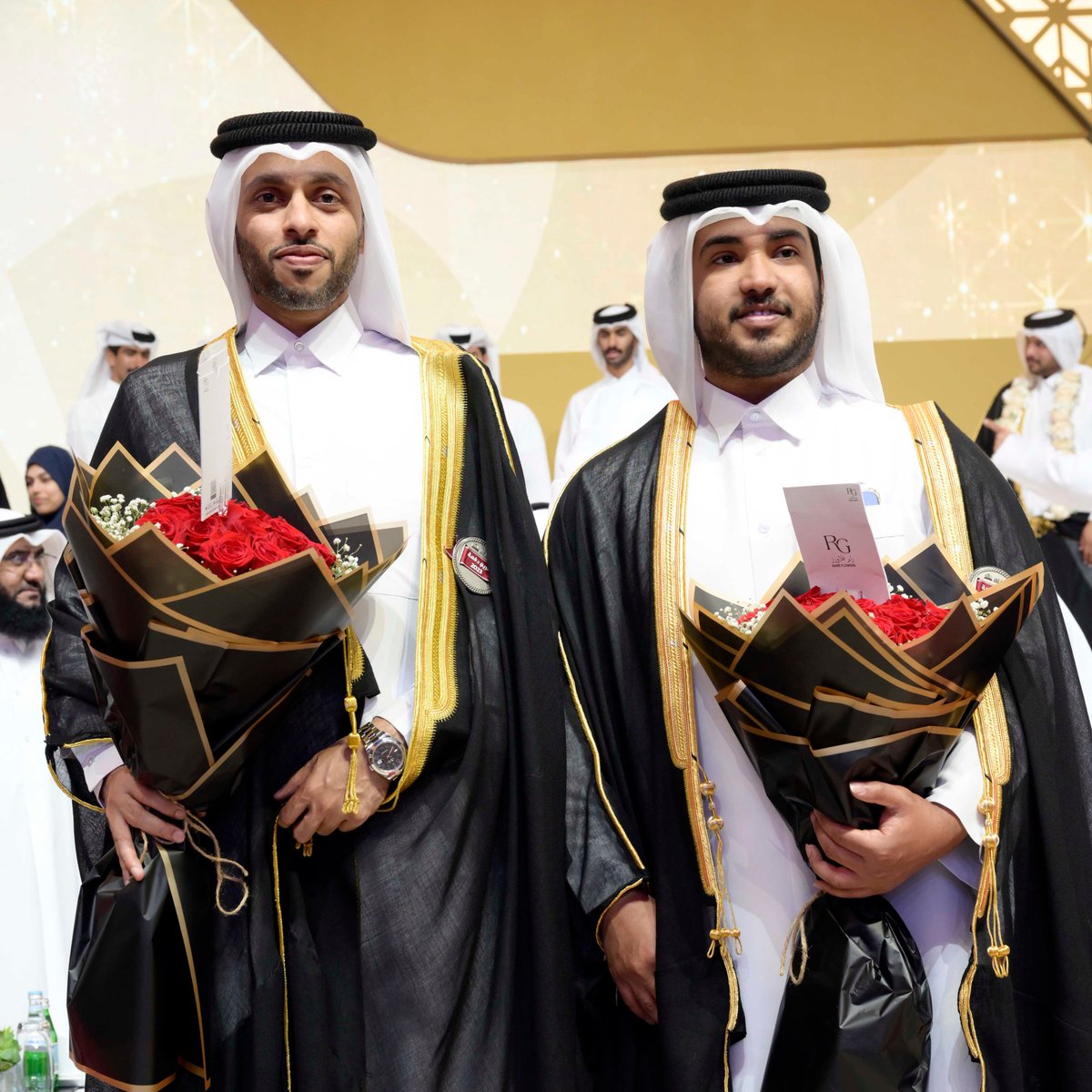 QatarUniversity's tweet photo. لا شك أنَّ الجامعة وهي تحتفل بتخريج دفعتها 46 من خريجيها، تؤرخ لمسيرةٍ تاريخيةٍ امتدَّت عبر عقود، ساهمت خلالها الجامعة في تعزيز التنمية والازدهار بدولة #قطر من خلال رفد سوق العمل بالخريجين الأكفاء.

مبارك تخرجكم 
#حفل_تخريج_جامعة_قطر_2023 https://t.co/2h4MPVNl5n