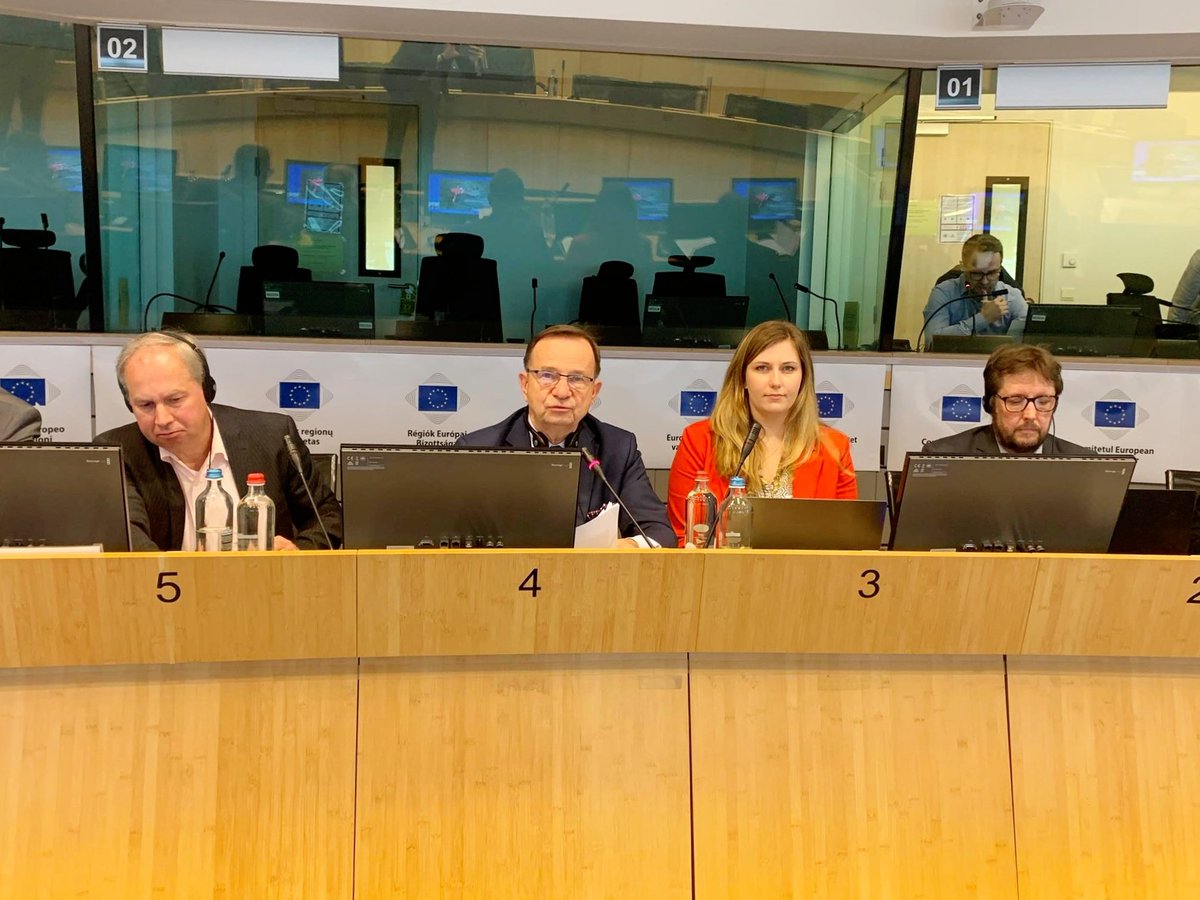 Marshal Ortyl, <a href="/EU_CoR/">European Committee of the Regions</a> spokesperson on Drone Strategy, continues his meetings with stakeholders

He is in #Brussels for the Territorial Impact Assessment #TIA coordinated by the <a href="/ESPON_Programme/">ESPON</a>

"Drone industry needs good regulation &amp; support to retain its competitive advantage"