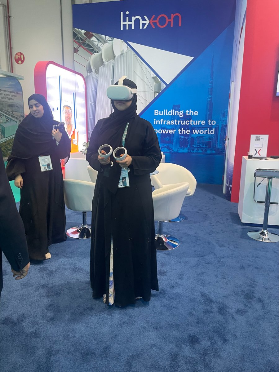 Linxon_Company's tweet photo. We are very excited to be exhibiting at #WUC in Abu Dhabi, demonstrating our broad offering in the transmission and electrification segments and meeting clients from Middle East and other parts of the world. Come and see us in Hall 6, stand 6450!
#WUC #utilities #epc #experise https://t.co/qk9WkMvaIW