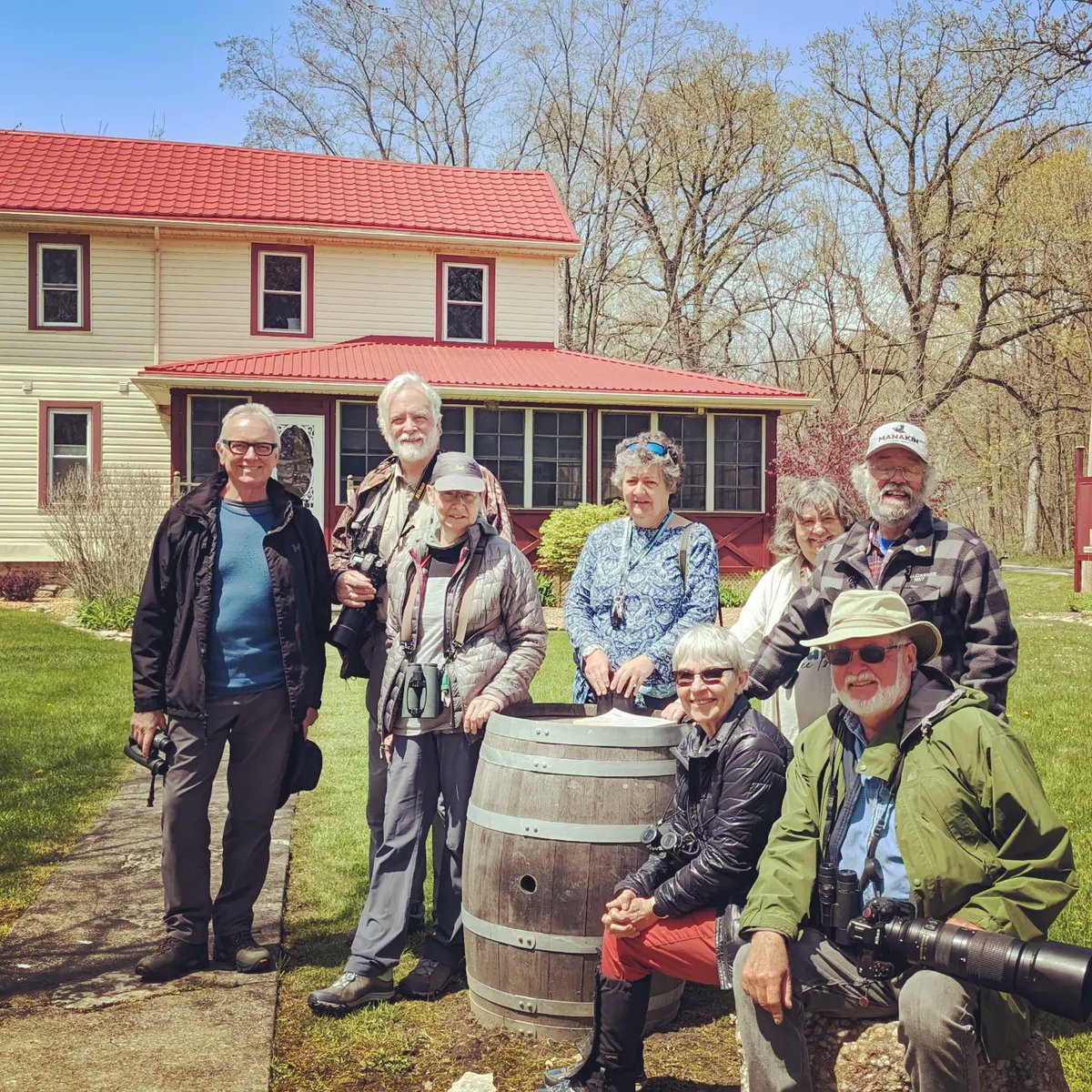 Wandering Dog INN tweet media