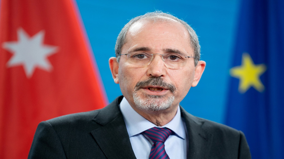 ainnews's tweet photo. الصفدي يبحث ونظيرته النرويجية تطورات الأزمة السورية - https://t.co/JIcaL1lsev https://t.co/ARJnohE39X