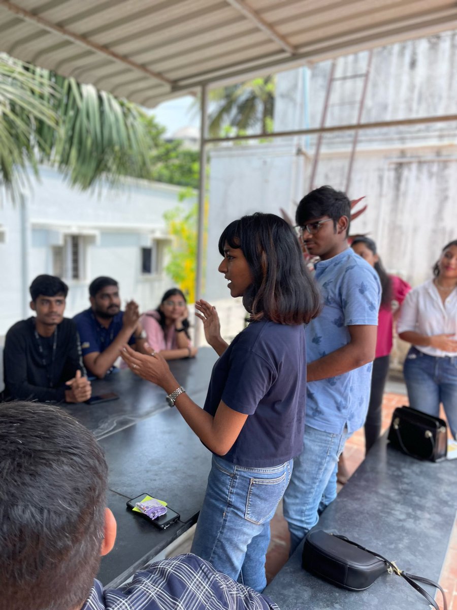 MadStreetDen's tweet photo. Summertime βοΈ at MSD means itβs time for #InternWeek!
We have a jam-packed week ahead with games, info sessions, AMAs and parties of course! Watch this space for all the #MAD action π¬ https://t.co/p1XvPbiCFC