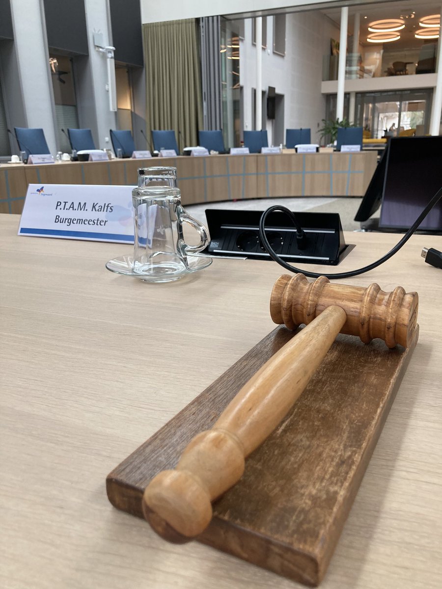 A.s. donderdag is er een raadsvergadering. Welke besluiten neemt de raad voor de inwoners van Lingewaard?
De vlg onderwerpen staan op de agenda om te bespreken:
Omgevingswet
Omgekeerde verordening Sociaal Domein
De gehele agenda is hier te vinden: bit.ly/3M5waZl