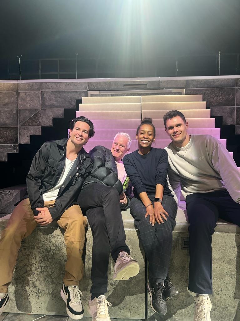 haynes_52stacey's tweet photo. Greatest Days dream team Tim Firth, Aaron Renfree and Matt Wesley. @greatest_days
First preview complete on Saturday night and now breathe.
#GreatestDays #greatestdaysmusical #westendshow #londondirector #takethat #musicaltheatreworld #openingnight https://t.co/VMhbQM2Bou