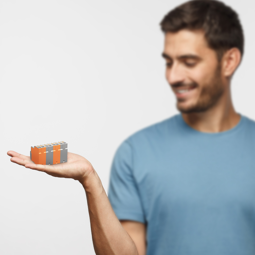 Wire transformers in no time with our new PTKS 4 transformer terminals featuring push-in wire connection!
Find out how now: ow.ly/Mxqr50OgEuI

#Reihenklemmen #Transformatorenbau #verbindungstechnik #pushin #ptks #contaclip