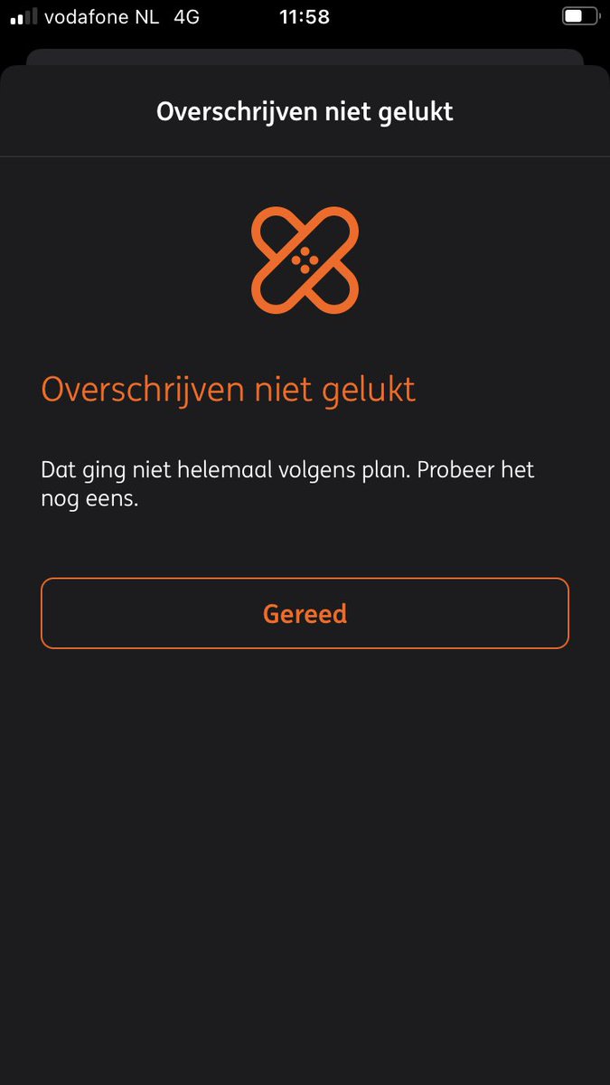 MickToledo's tweet image. Je zal maar bij de #INGnl werken. Ze kunnen elkaar topsalarissen en bonussen toeschuiven, ze kunnen astronomische bedragen vragen voor hun gedigitaliseerde service, ze kunnen de grote vervuiling financieren. Maar een app in de lucht houden, kunnen ze niet. #INGstoring #betaalapp