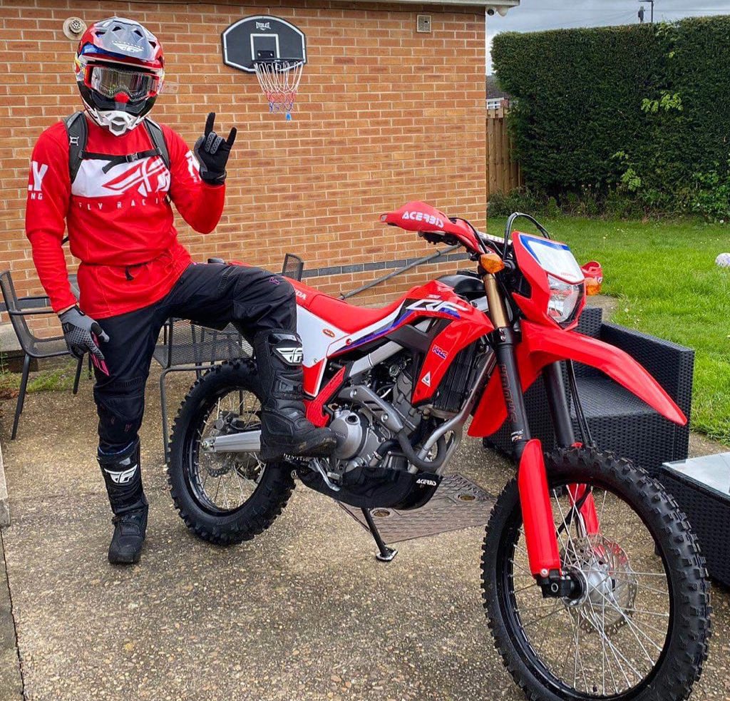 Another Bank Holiday Monday.
What u doin? 

#doncastermotorcycles #doncasterisgreat #doncasterbusiness #doncaster #honda #hondacrf300l #dirtbike #motorcycle #motorcycles #motorcyclesoftwitter #motocross #drtepi @drtepi