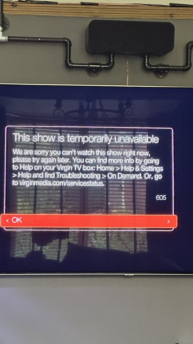 Author_JTaylor's tweet photo. @virginmedia The test of any known issues said none known! Then I tested the BB, it said looks like you have problems reboot! Did that &amp; still issues! all the error codes in the pics here. It wouldn’t let me chat online! I did the last issue before upgrading on WhatsApp! 😠 getting sick of it https://t.co/IfosX2F4iP