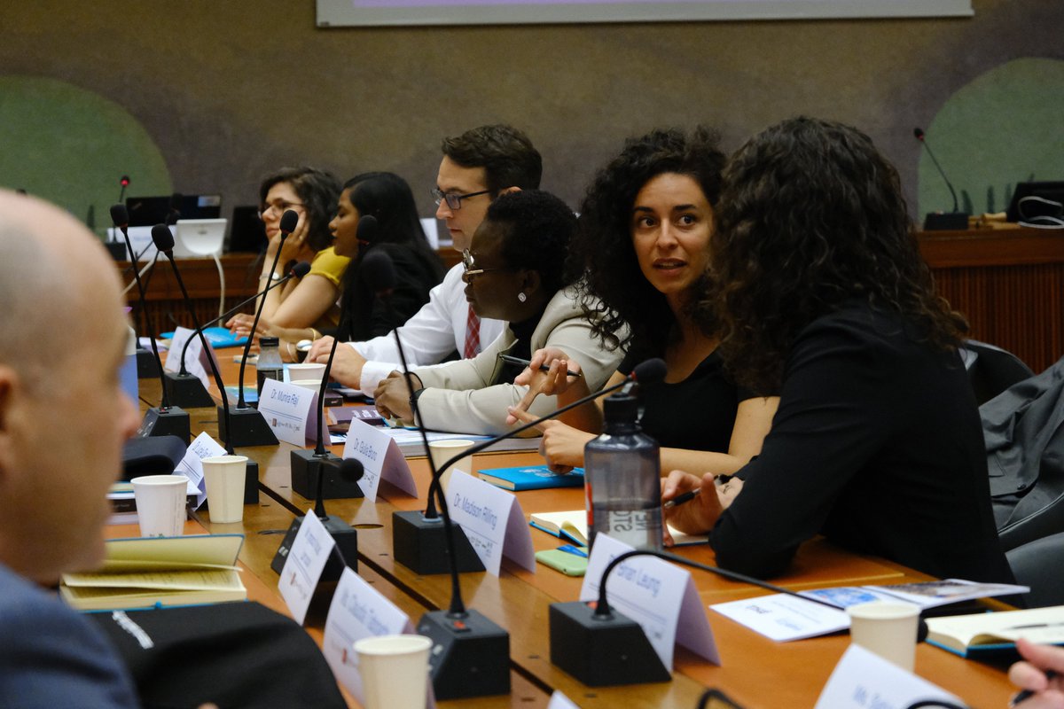 GenevaSPI's tweet image. The 2nd #SDWeek23 opens today with our session conceptualising and mapping the complex relations between #science &amp;amp; #diplomacy. A great opportunity to exchange with 30 leaders from across the globe, willing to navigate the science-policy boundaries
@GESDAglobal @unige_en @UNITAR