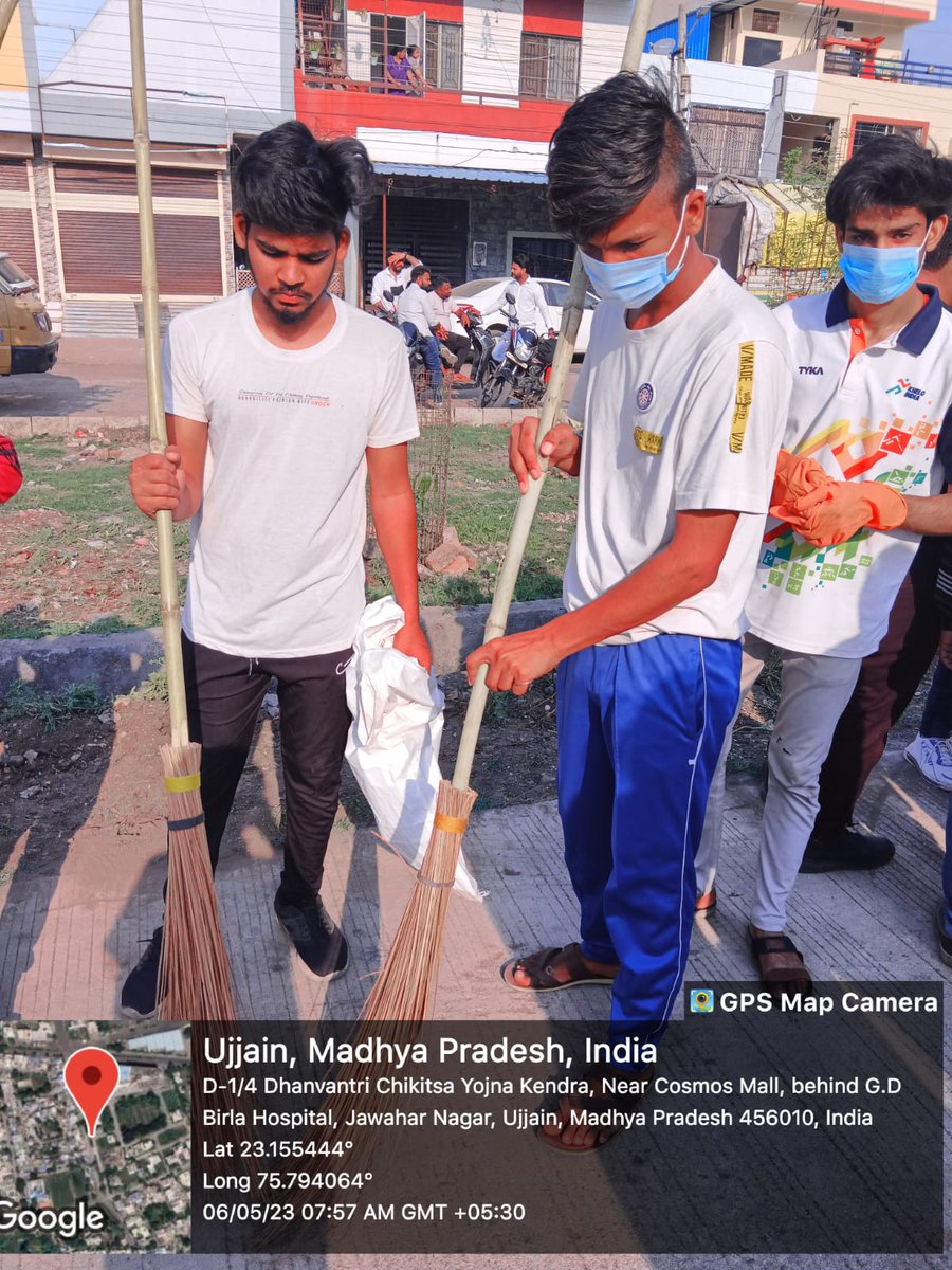 NSSRDBhopal's tweet photo. #рдПрдирдПрд╕рдПрд╕ рдХреЗ рд╕рд╣рдпреЛрдЧ рд╕реЗ @ujjainumc рджреНрд╡рд╛рд░рд╛ #Plog_Run рдХрд╛ рдЖрдпреЛрдЬрди рдХрд┐рдпрд╛ рдЧрдпрд╛ рдЬрд┐рд╕рдореЗ рд░рд╛рд╕реЗрдпреЛ рдХреЗ #100рд╕реНрд╡рдпрдВрд╕реЗрд╡рдХреЛрдВ рд╕рд╣рд┐рдд рдХрд╛рд░реНрдпрдХреНрд░рдо рдЕрдзрд┐рдХрд╛рд░рд┐рдпреЛ рджреНрд╡рд╛рд░рд╛ рд╕реНрд╡рдЪреНрдЫрддрд╛ рдХреА рд╢рдкрде рд▓реА рддрдерд╛ рдкреНрд▓рд╛рд╕реНрдЯрд┐рдХ рдПрдХрддреНрд░ рдХрд┐рдпрд╛ рдЧрдпрд╛ l
@_NSSIndia @YASMinistry @ianuragthakur @ChouhanShivraj @DrMohanYadav51 @ashokshrotinss @Rajkumarnss https://t.co/5beCRprTj6