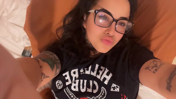 Come find   little_babycakess    on insta 🖤 https://t.co/9z8SjFHfQs<a href="/tag/newprofilepic"class="tags"><span>#newprofilepic</span></a>