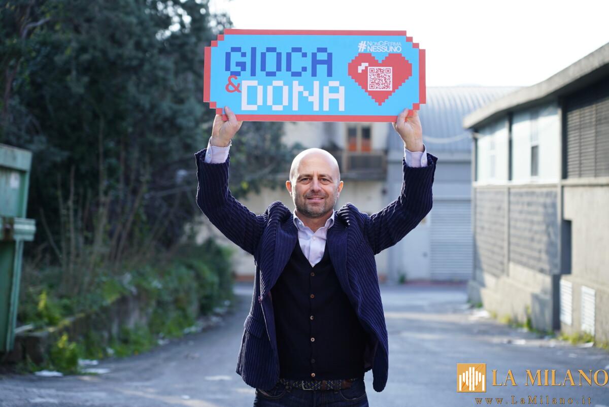 LaMilano_it's tweet image. #NonCiFermaNessuno il tour motivazionale che, dal 2016, Luca Abete porta avanti con successo ha raggiunto un primo straordinario traguardo. #lucaabete #striscialanotizia #noncifermanessuno

#notizie #news #breakingnews #cronaca #politica #eventi #sport