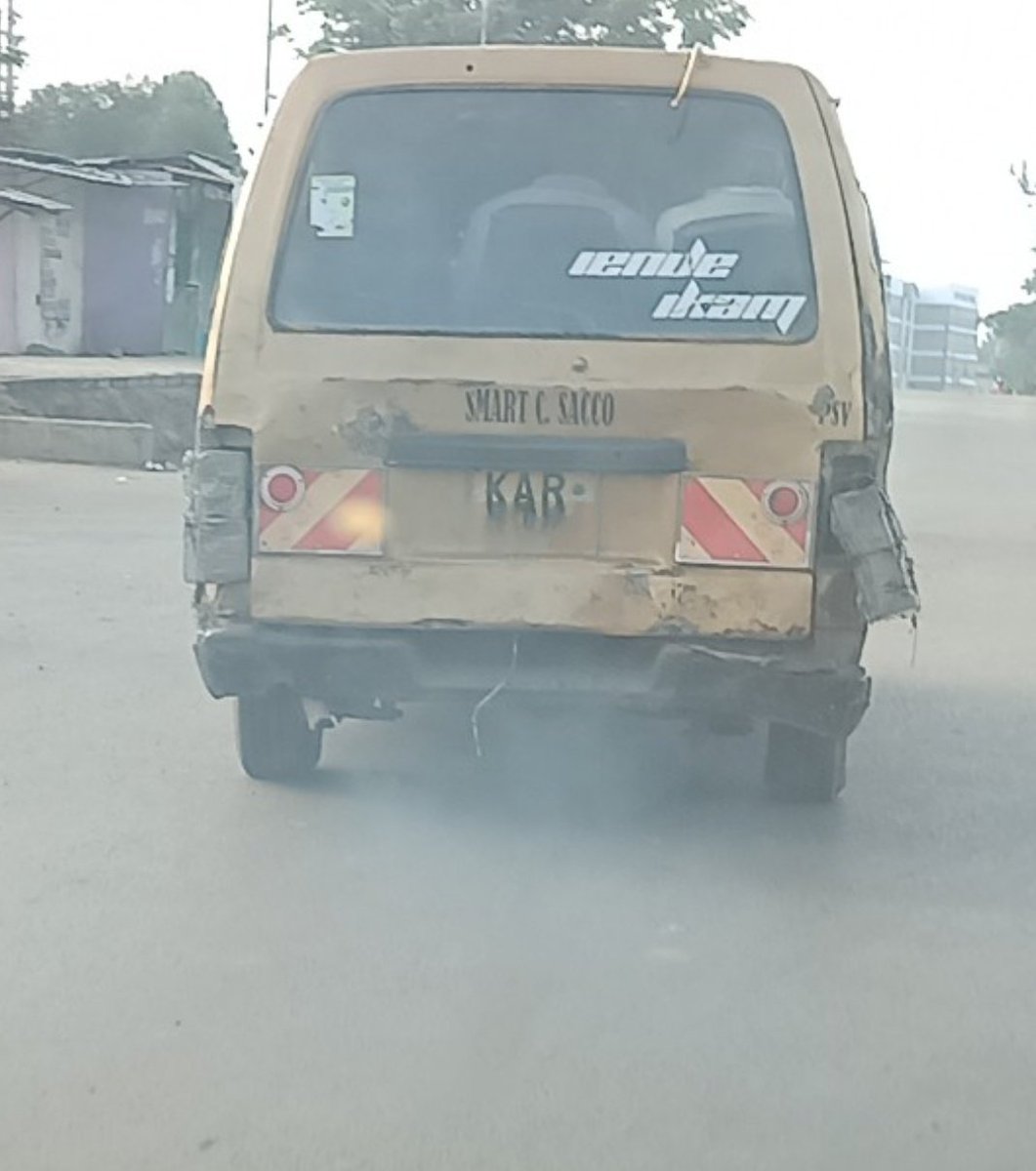 #matatuculture #hangingbyathread @ntsa_kenya @KenyaPolice3 
@KenyaPolice @dere_na_donda this mature is still in operation. #BottomUp is truly in effect