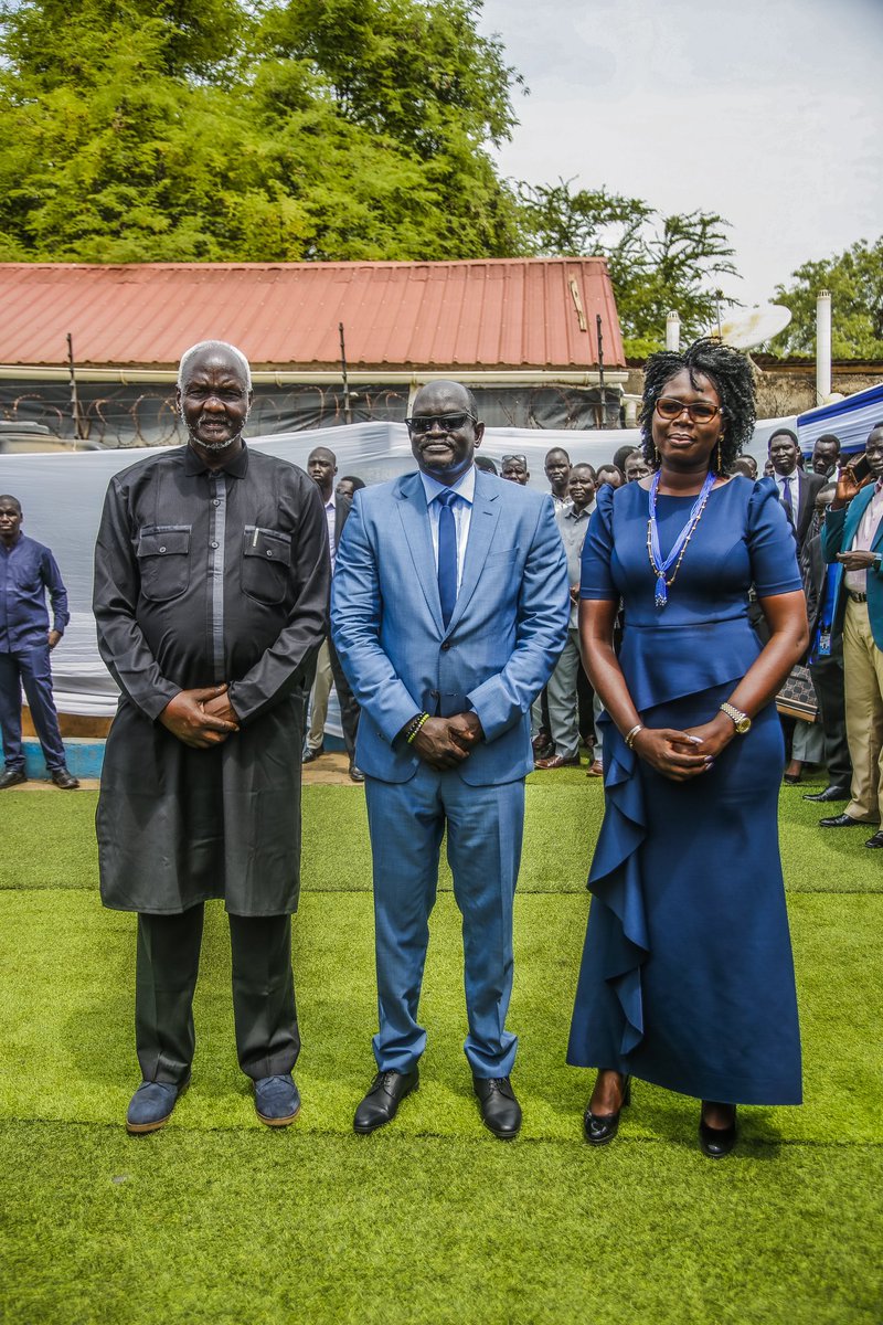 nilepet_ssudan's tweet photo. In his speech, MD Eng. Bernard Amour welcomed his new deputy and lauded her appointment as a good move for the corporation and urged her to do her best to serve the people of South Sudan.
Ambassador Martha Nyamal Choat, welcome to the Nilepet family!!
#roadtotransformation https://t.co/wME4KR0eFd