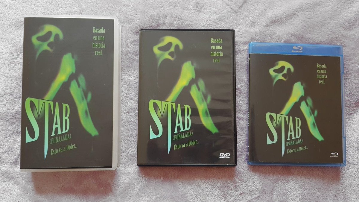 JoseMellinas_'s tweet photo. Sigo vendiendo cajas custom de VHS, DVD y Blu-ray de STAB (PUÑALADA) (#SCREAM).
Si te interesa adquirir una o varias copias, responde a este post o envíame un mensaje privado. 
Solo España. Resto del mundo, archivo digital. 
Se agradece RT para llegar a más gente 🔪 https://t.co/6wemwXt0ui