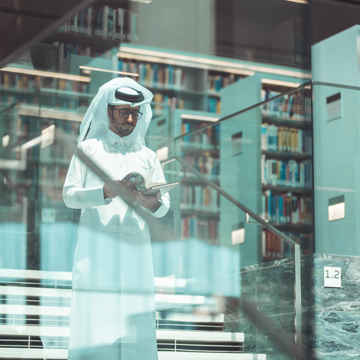 BeCreativeqa's tweet photo. إطلاق جمال الكلمات عبر العدسة.

Unleashing the beauty of words through the lens. A throwback for our photography campaign for the Qatari Forum of Authors.

#BeCreative #Branding #Photography #Campaign #Advertising #Doha #Qatar https://t.co/zUd4l4Vqw3