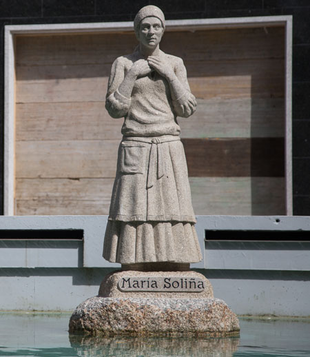 antropoytp's tweet photo. A este aquelarre asistía María Soliña de Candas de Morrazo, que fue acusada de ello en 1621, cuando contaba con 70 años de edad, con declaraciones de varias personas que desencadenó una persecución brujeril en la parroquia de Coiro.▶️▶️▶️
https://t.co/Kas9fZ8nno https://t.co/nIzt8HdImW