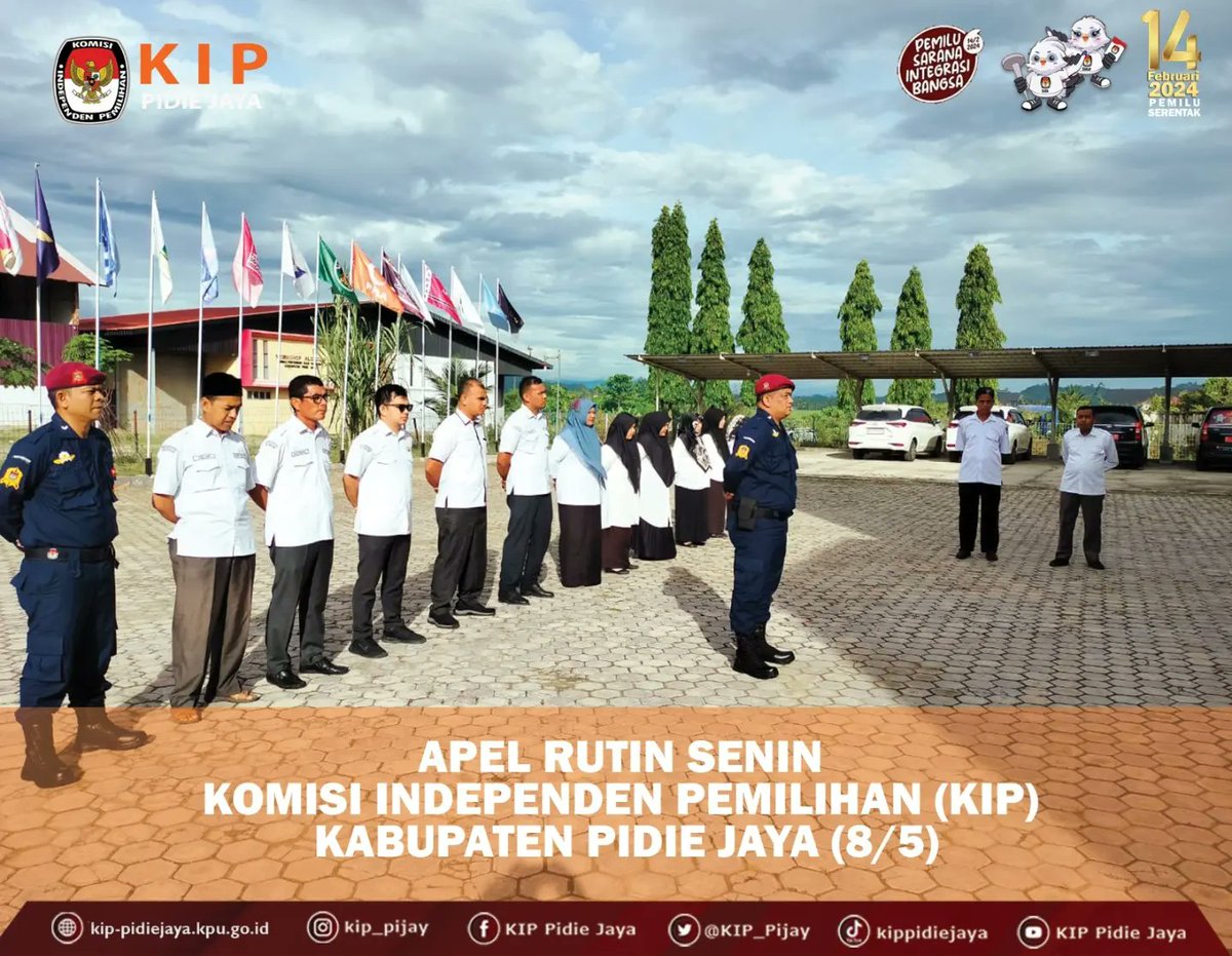 KIP_Pijay's tweet photo. #temanpemilih
Pelaksanaan tahapan Pemilu Tahun 2024 terus berlanjut hingga saat ini memasuki penerimaan Calon Legislatif DPRK  Pidie Jaya dan hendaknya panitia menerima tamu dengan penuh etika dengan 3S (Sapa, Salam dan Senyum)
#KIPPidieJaya 
#kpumelayani 
#pemiluserentak2024 https://t.co/5HklyjoCrD