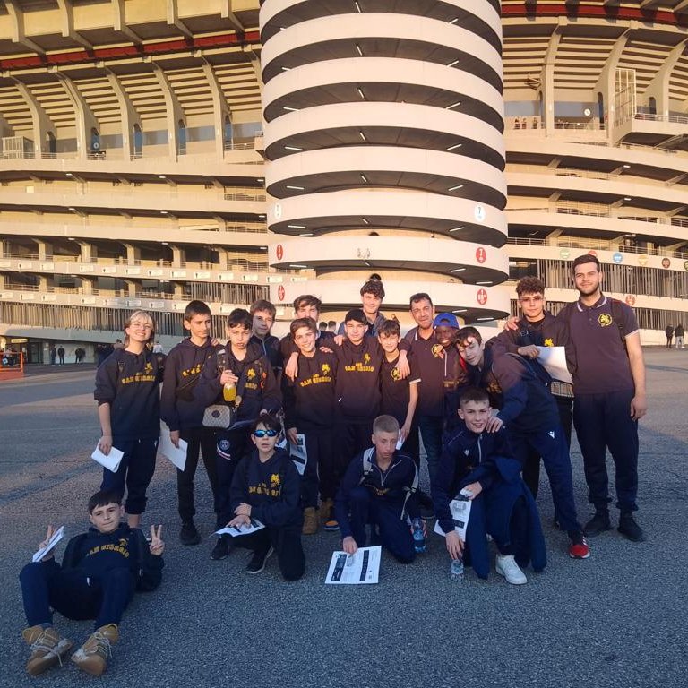 DemonEventi's tweet photo. RT @TIM_Official: La #JuniorTIMCup, con TIM, @CSInazionale e @SerieA, ha regalato una giornata indimenticabile ai ragazzi dell'Oratorio S.Filippo Neri. Immersi nel magico clima di San Siro, i giovani hanno preso posto sugli spalti per il pre-gara del mat… https://t.co/SsEHWnm8JD