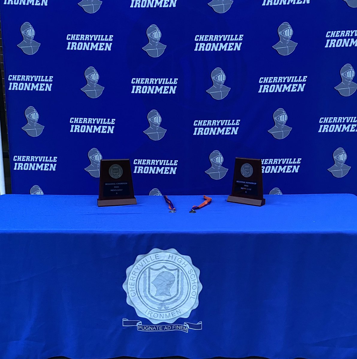 We are ready to host the 1A golf regionals today at the Lincoln CC.  Good luck Ironmen!  @nchsaa