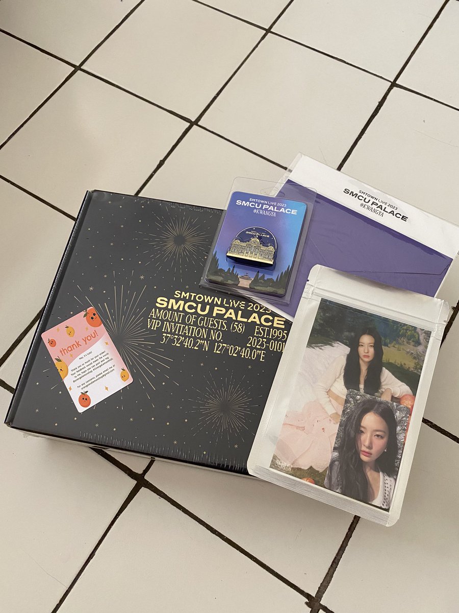 _dearmulti's tweet photo. โคท ๐#dearmultimails
once again, thank you so much @orangelemonshop for always bringing my budols home!! ๐ซถ๐ป it was also so nice to meet you and thank you for the seulgi fan ๐ฅบ๐ซถ๐ป #OrangeLemonHAUL https://t.co/jAbOkqH0QD