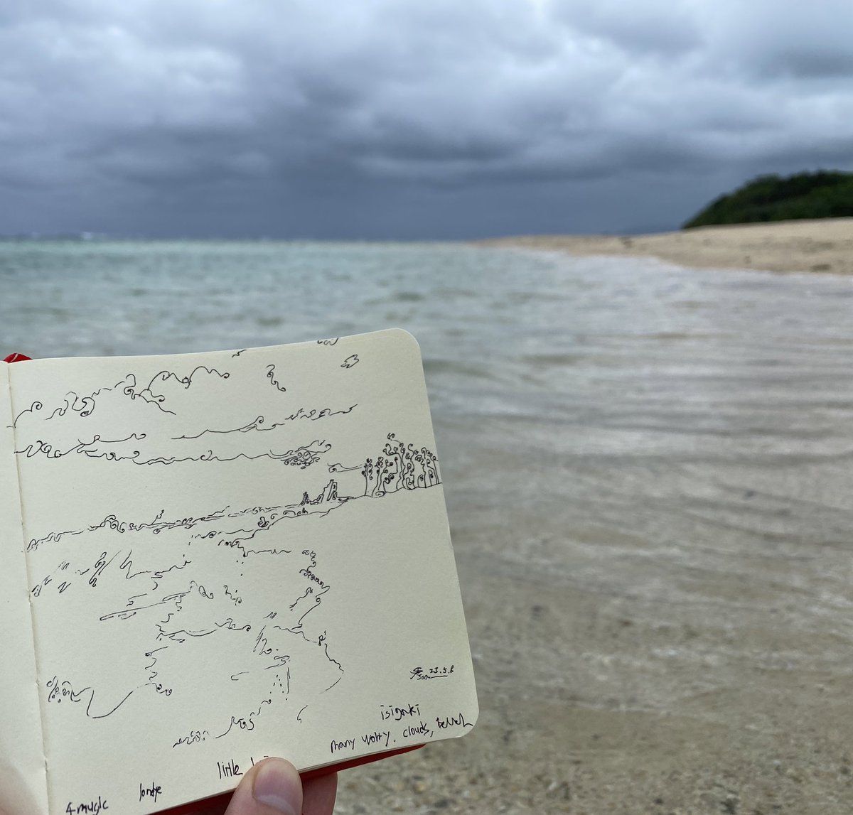 Pessoa_NFT's tweet photo. Daily Drawing 
in the Island #石垣島 

#dailyart #Abstract #dailydoodle #lineart #drawing #artstudy #illustraion #linedrawing #sketchbook #island #waveart #cloudart #art https://t.co/vGd4b81ENL