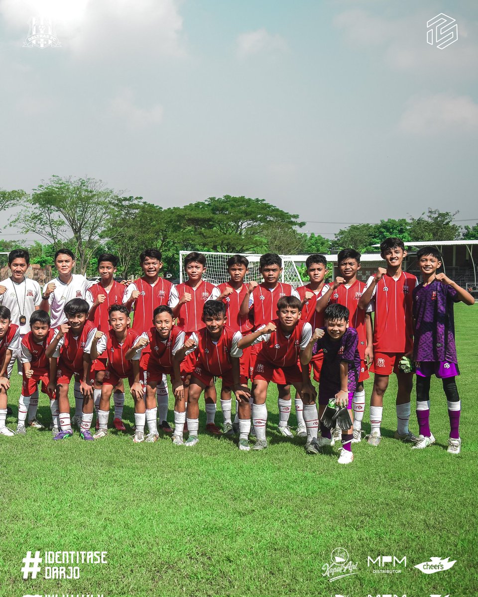 Hari Pertama Sekolah📚⚽️

Siswa Akademi Deltras menjalankan latihan perdana mereka di lapangan baru akademi.

Onok sing eroh ta rek nang lapangan endi? 👀

#Deltras #IdentitaseDarjo #DeltrasAcademy