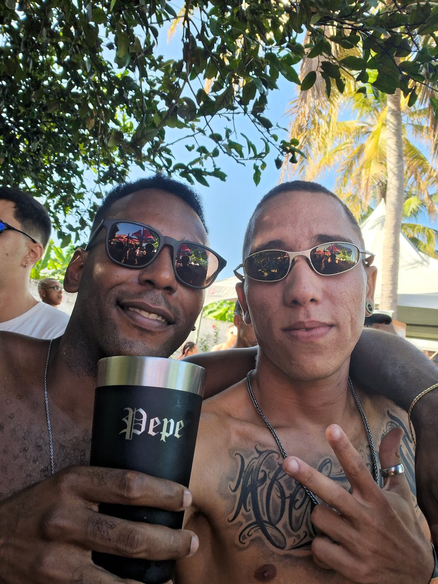 wellensaboado's tweet photo. Uma sequência com o Pepe pq foi muita informação essa festa @EpepXnorb 🥰 é nois bct https://t.co/lXMRKhn28d
