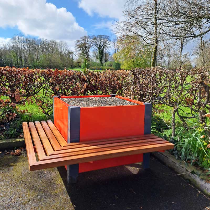 PACE_IRL's tweet photo. This steel planter, with optional wrap-around seating, is an example of the great new (customisable) products we are now creating for our customers. 
Contact us directly to find out more at 087 406 1989 or socialenterprise@paceorganisation.ie
#innovation #buysocial https://t.co/Gk2SPAn0ZW
