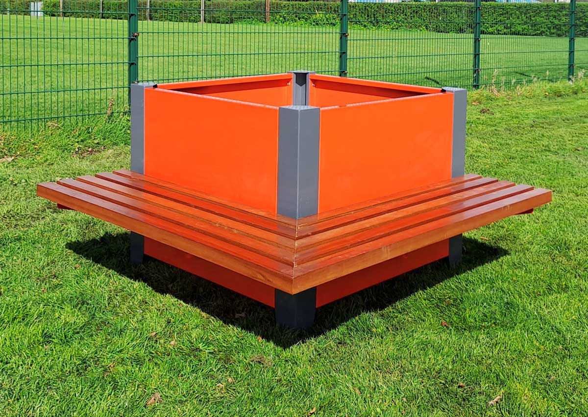 PACE_IRL's tweet photo. This steel planter, with optional wrap-around seating, is an example of the great new (customisable) products we are now creating for our customers. 
Contact us directly to find out more at 087 406 1989 or socialenterprise@paceorganisation.ie
#innovation #buysocial https://t.co/Gk2SPAn0ZW
