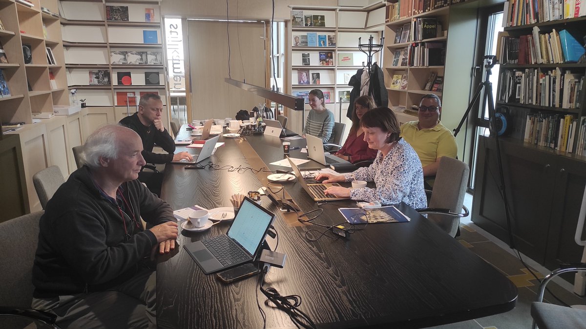 DARIAH-HR tweet media
