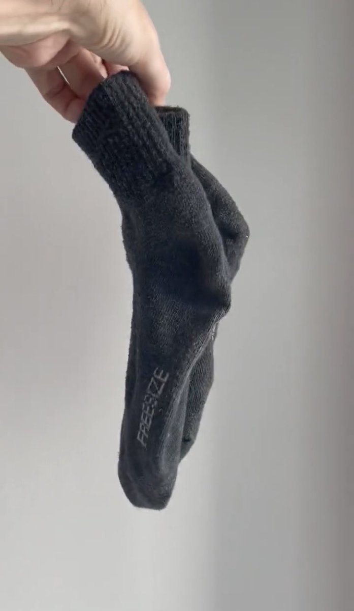 LobsidedJake's tweet photo. Who wants my sweaty cheesy socks
Been working all day 12 hour shift smell like death 
Retweet for dm u fucking pigs https://t.co/43CpRwLC5s