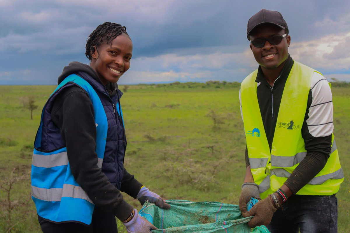 SUSOyouth's tweet photo. A LABOR OF LOVE FOR NATURE
If you want to be part of future activities please feel free to email phoebe@suso.world or whatsapp Kinyi at +254723057467
#AdoptAPark #NairobiNationalPark #invasivespecies #EcologicalAction #ChangeMakers #WildlifeAmbassdors https://t.co/zjt4cVtJki