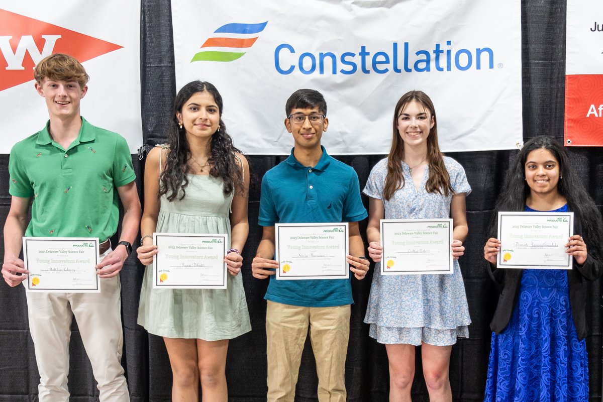 DVSFairs's tweet photo. Congratulations to the 2023 DVSF winners of the Air Products Young Innovator Award!

9th Grade - Reva Bhatt and Pranti Jammalamadaka
10th Grade - Matthew Cherry and Maggie Kelleher
11th Grade - Sooraj Tharumia and Caitlyn Zito

#DVSF #DVSFairs #DVSF2023 https://t.co/UBy7yCXzYQ