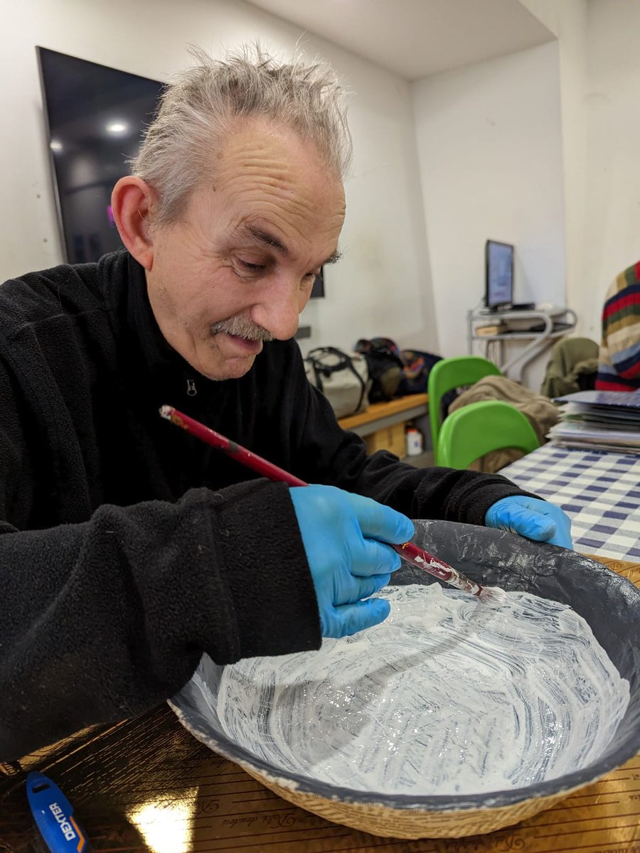 Binario 95 è un posto nel quale fermarsi, riprendere contatto con le proprie capacità, per poi proseguire il cammino.

❤️ "Perché non è sufficiente il necessario": non solo beni primari, ma un luogo in cui sentirsi veramente a #casa. Dona a noi il tuo 5X1000 CF: 05245181002