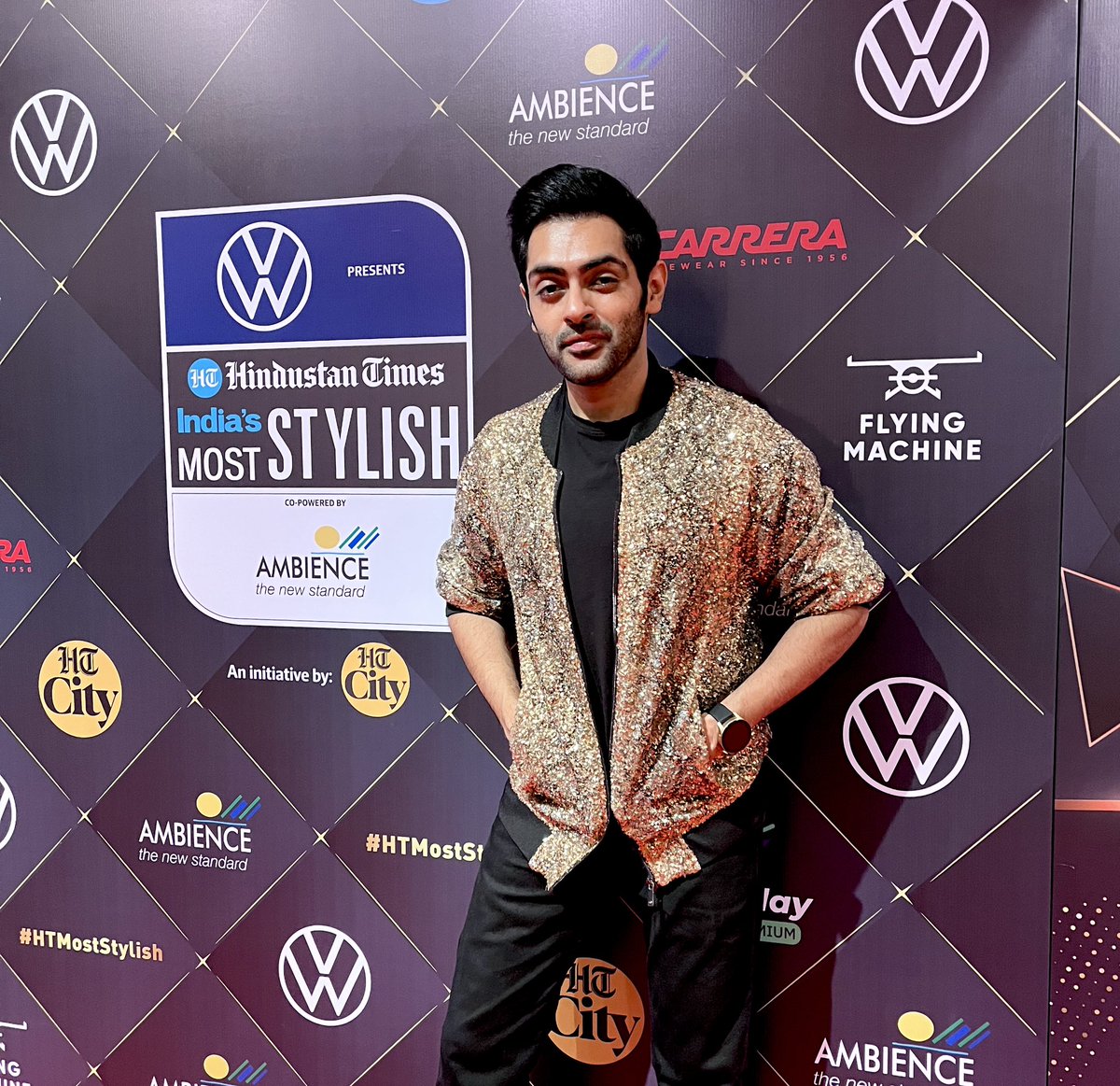 karan_chhabra's tweet photo. Added some Bling to the Super Glamorous #htindiasmoststylishawards 2023 with India 's most stylish folks from different fields in full attendance ! 

Thankyou Team @hindustantimes for having me ! Another milestone streetstyle  #htindiasmoststylish #HTMostStylish @htcity https://t.co/IRmakSoFfV