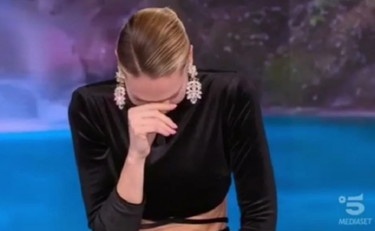 karevismysun's tweet photo. no loro devono dare un programma intero ad isobel lei pura serotonina, ti svolta la giornata

#amici22 https://t.co/HwIGGPTCmJ